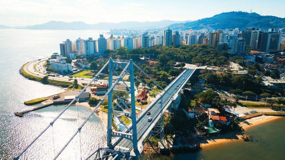 Bairros de Florianópolis e o Novo Teto do SFH
