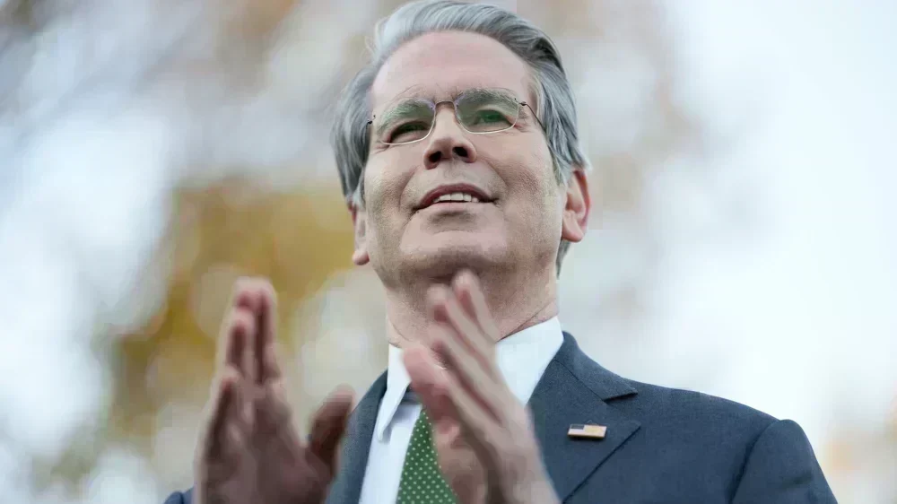 Bessent prevê crescimento econômico nos EUA até 2026