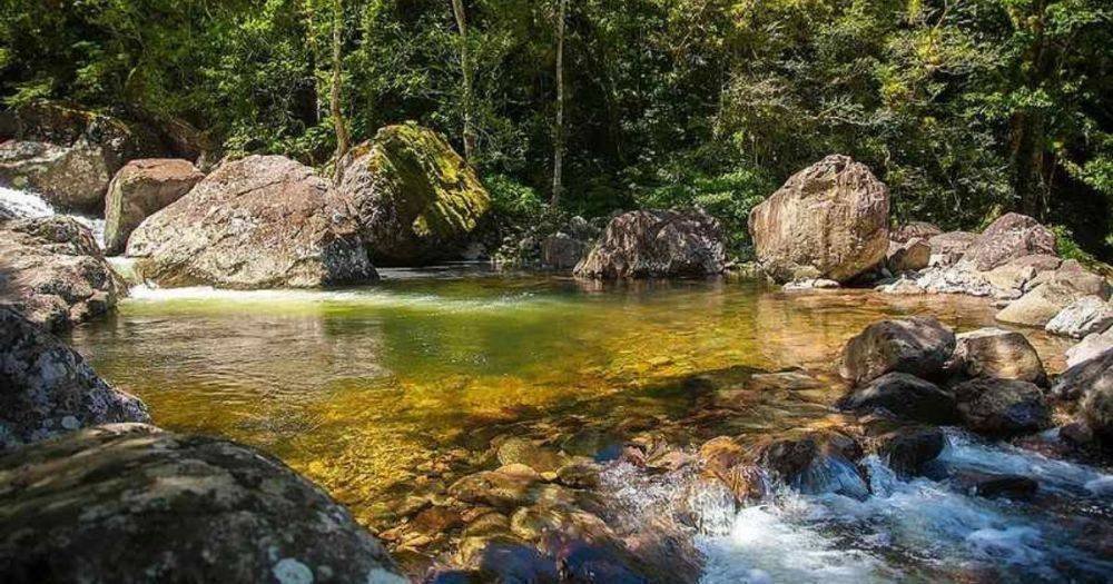 Descubra as Piscinas Naturais da Trilha em SC