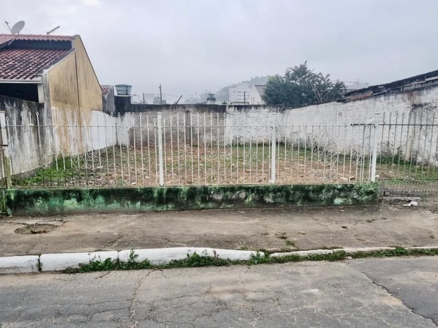 Terreno à venda em Itajaí – Fazenda, Itajaí com 300 m²