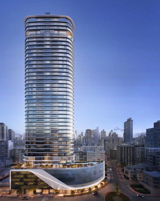 Elbrus – Cobertura com 5 dormitórios (sendo 5 suítes) à venda em Bal. Camboriú – Centro com 563 m²