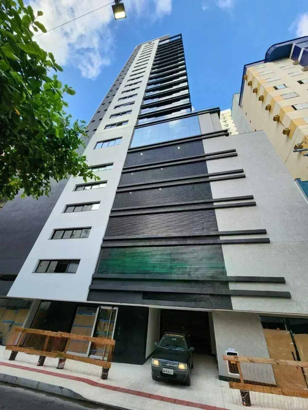 Bonne Vie: Apartamentos de Alto Padrão no Coração de Balneário Camboriú