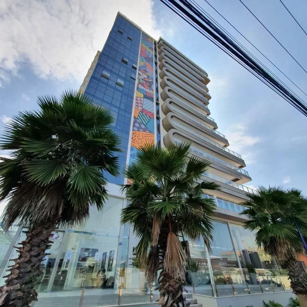 Brava Arts: Exclusividade e Arte no Litoral de Itajaí