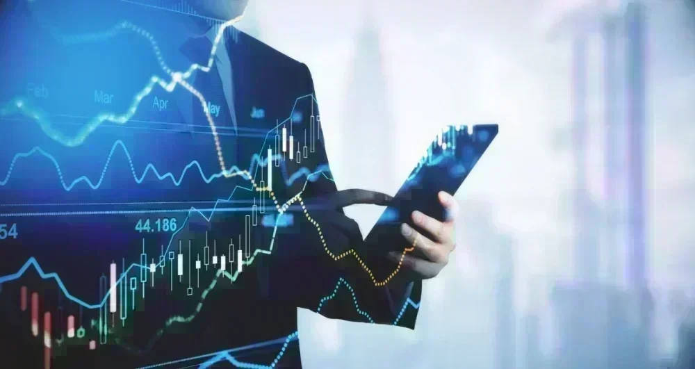 BTG Pactual prevê forte crescimento dos lucros em 2026