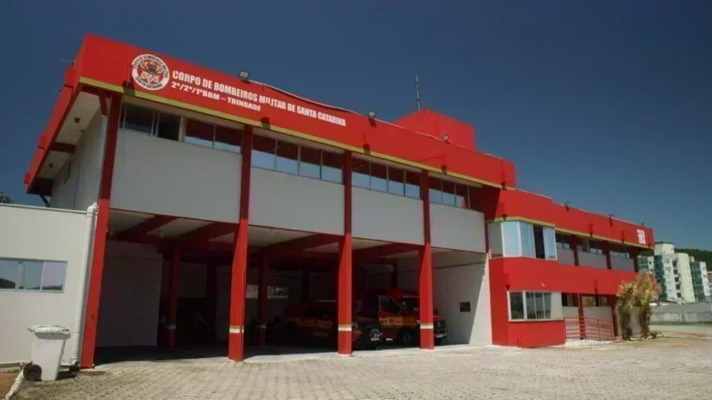 CBMSC inova com pintura e prevê economia de R$ 39 milhões