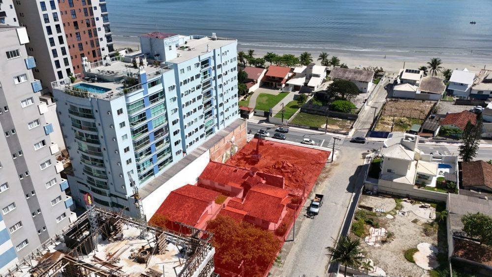 Desbloqueio de Terrenos Estratégicos em SC: Oportunidade para Investidores