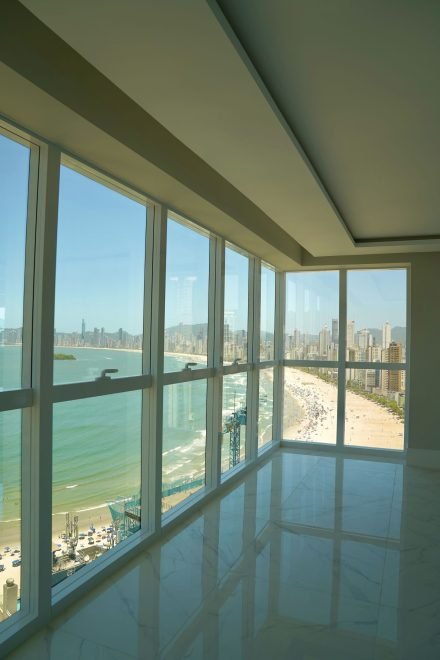 Apartamento com 4 dormitórios (sendo 4 suítes) à venda em Balneário Camboriú – Pioneiros, Balneário Camboriú com 150 m²