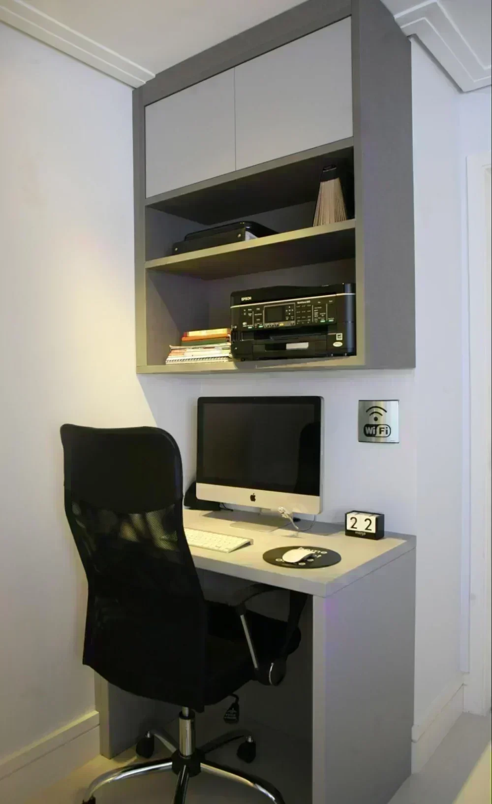 Espaços Multifuncionais: O Futuro do Home Office e Convivência