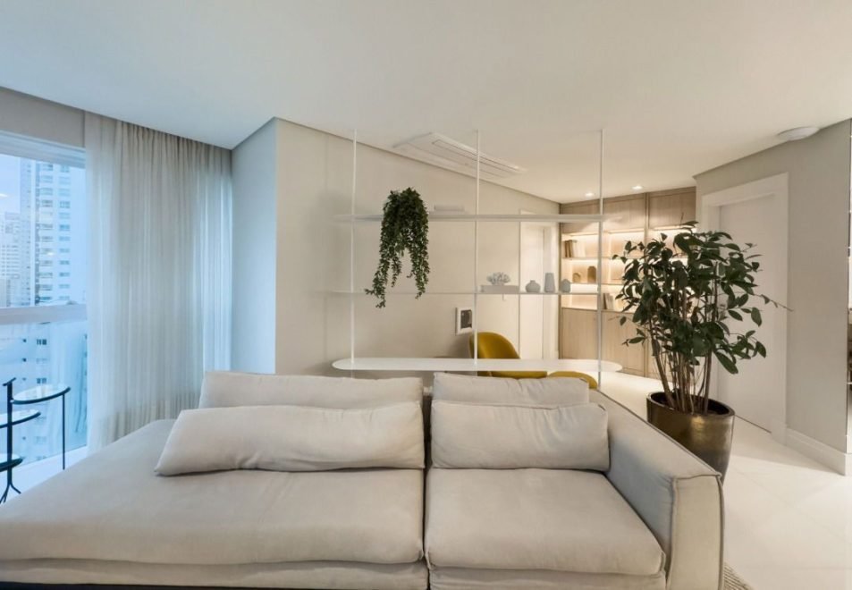 Apartamento com 3 dormitórios (sendo 3 suítes) à venda em Balneário Camboriú – Centro, Balneário Camboriú com 138 m²