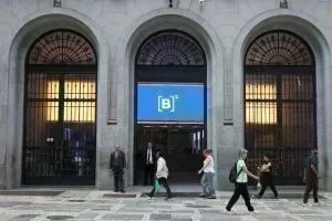 Ibovespa em Alta: Impactos de Wall Street e Destaques Locais