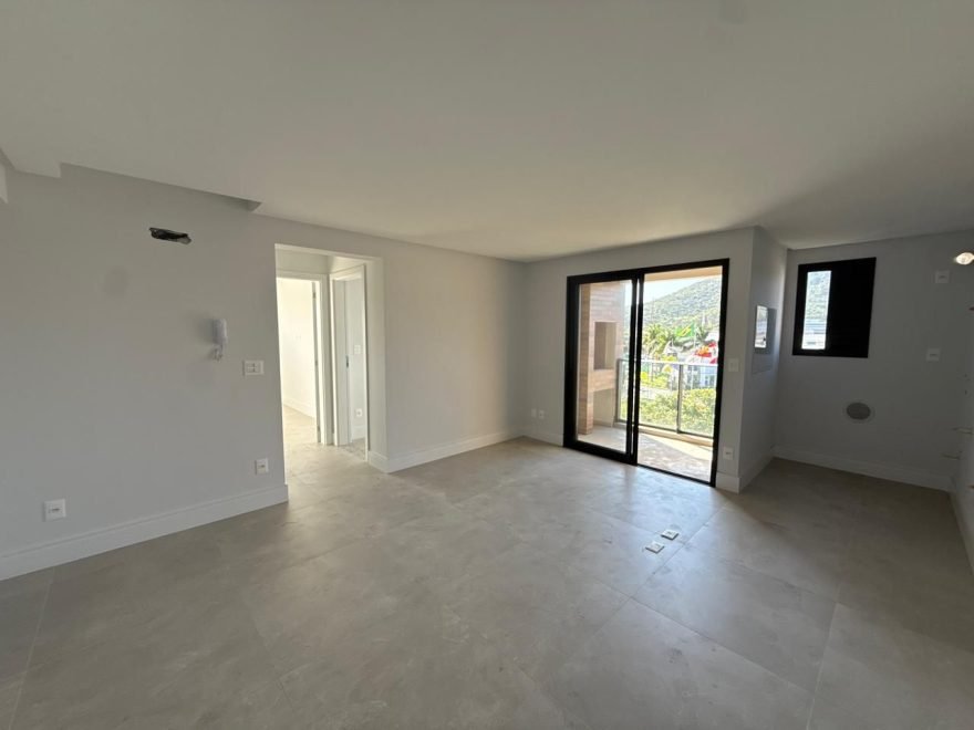 Apartamento com 2 dormitórios (sendo 1 suíte) à venda em Balneário Camboriú – Centro, Balneário Camboriú com 62 m²