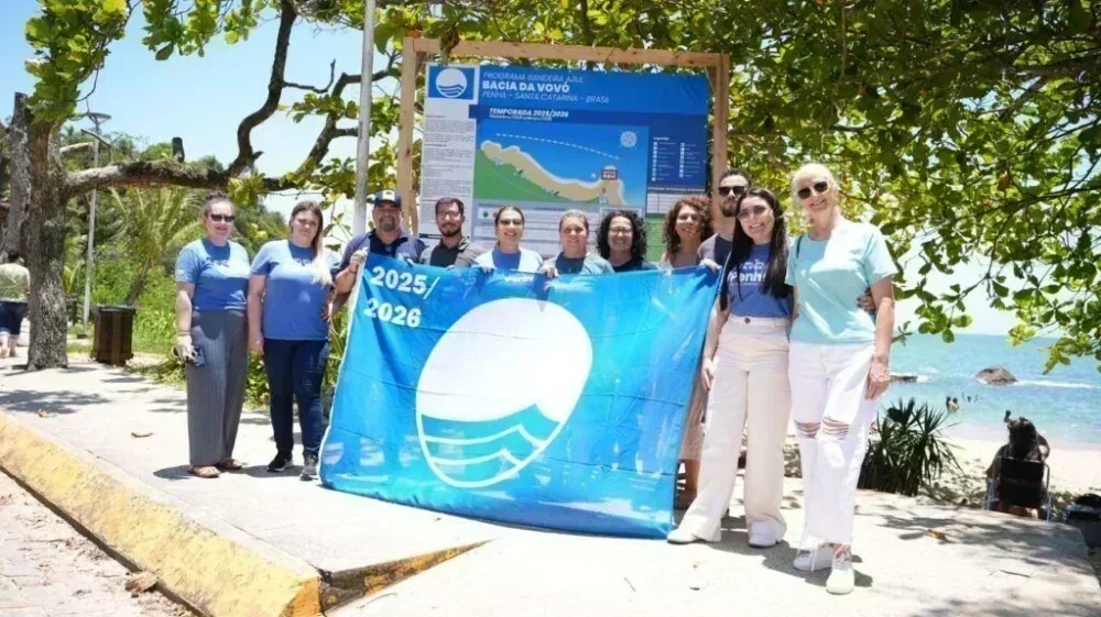 Penha celebra início da temporada com Bandeira Azul
