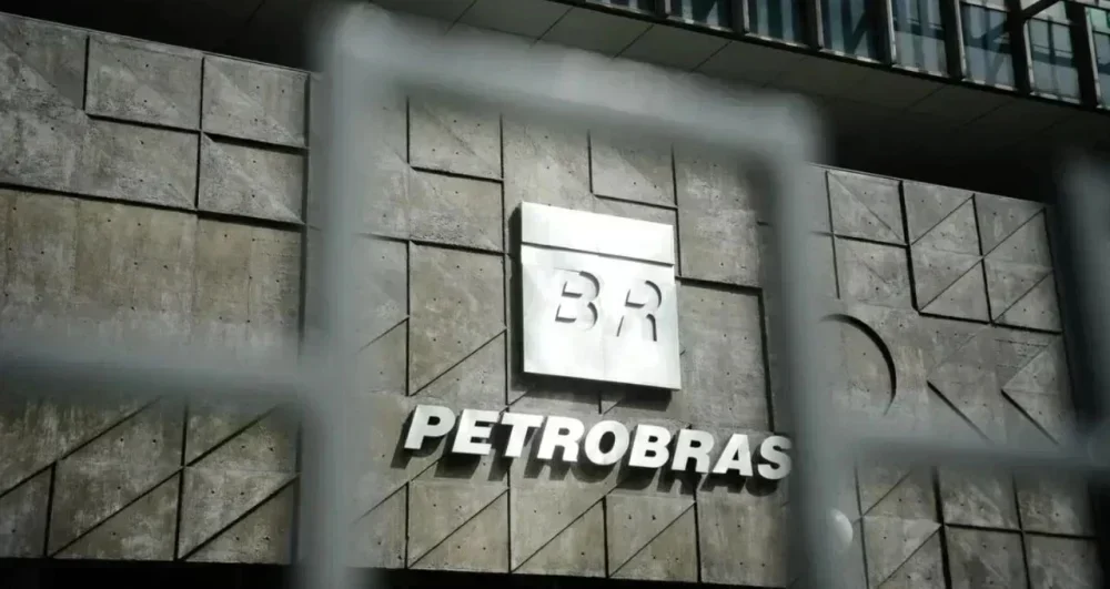 Petrobras Expande Atuação com Aquisição em Energia Solar