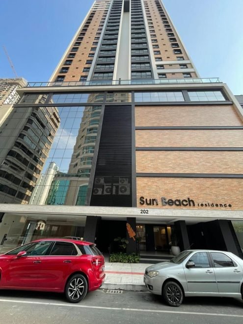 Apartamento com 4 dormitórios (sendo 2 suítes) à venda em Balneário Camboriú – Barra Sul com 149 m²