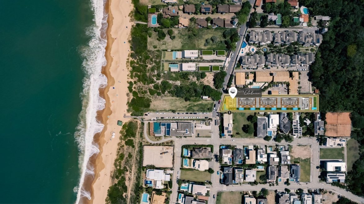 Pátio Estaleiro – Apartamento com 4 dormitórios (sendo 4 suítes) à venda em Bal. Camboriú – Praia do Estaleiro com 298 m²
