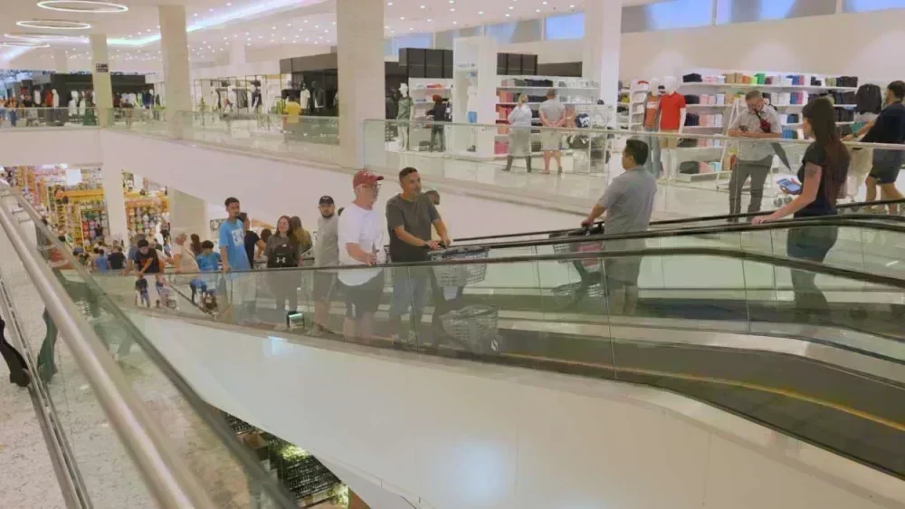 Shopping China inaugura a maior loja de importados da América Latina