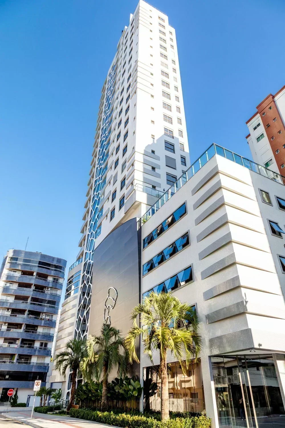 Torre de Mallorca: Exclusividade e Sofisticação no Coração de Balneário Camboriú