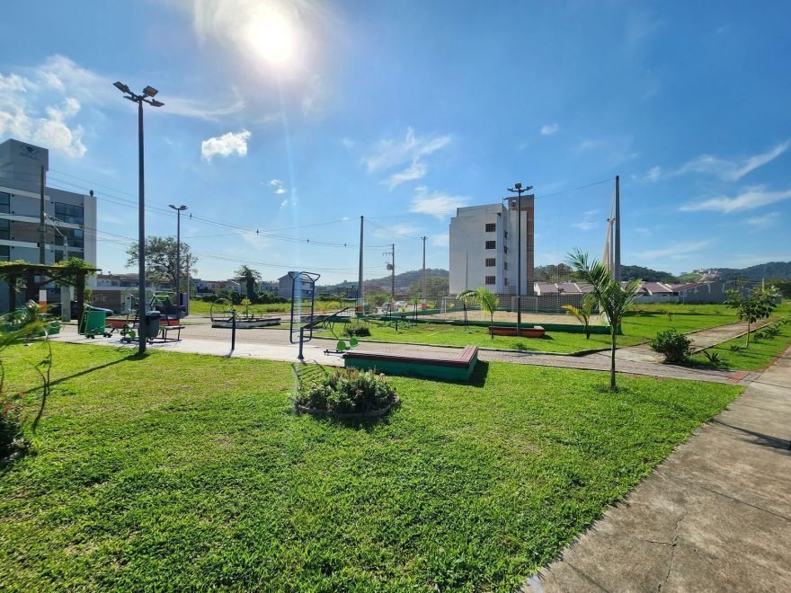 Loteamento Rio Amazonas – terreno à venda em Camboriú – Rio Pequeno com 374 m²