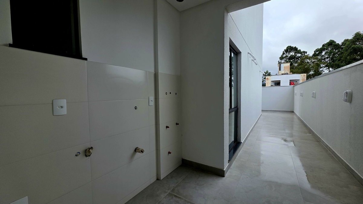 Monnet Residence – Apartamento Garden com 2 dormitórios (sendo 2 suítes) à venda em Camboriú – Centro com 121 m²