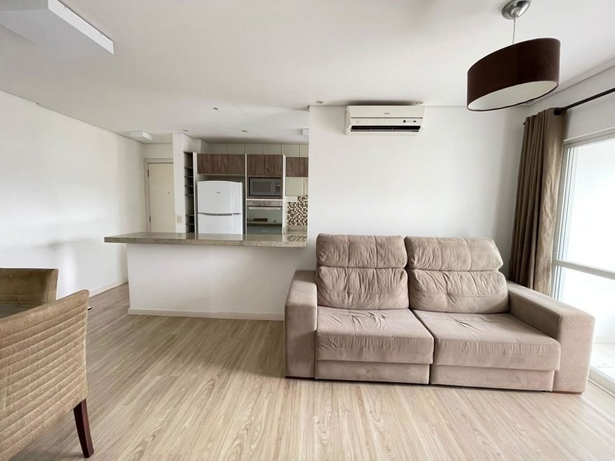 Apartamento com 3 dormitórios (sendo 1 suíte) à venda em Camboriú – Tabuleiro com 78 m²