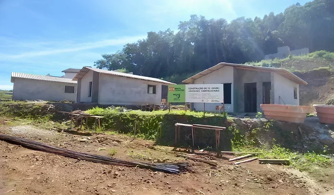 Casa Catarina: Reuniões com prefeitos marcam avanço de R$ 654,3 milhões em habitação