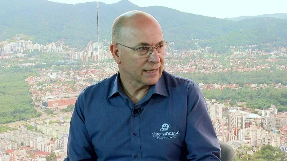 Cooperativismo de SC cresce em 2025, mas enfrenta crise no leite e arroz