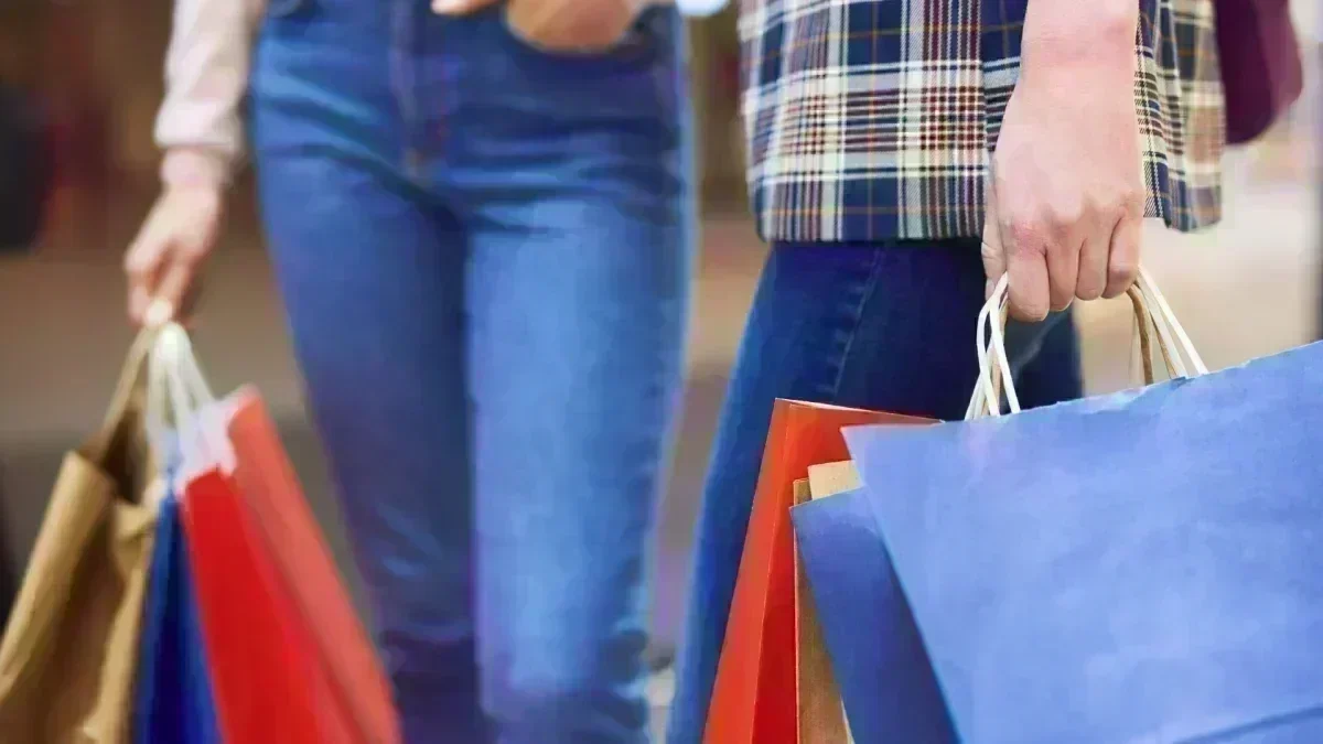 Crescimento de 5,7% no comércio de SC em 2025: o que isso significa para investidores?