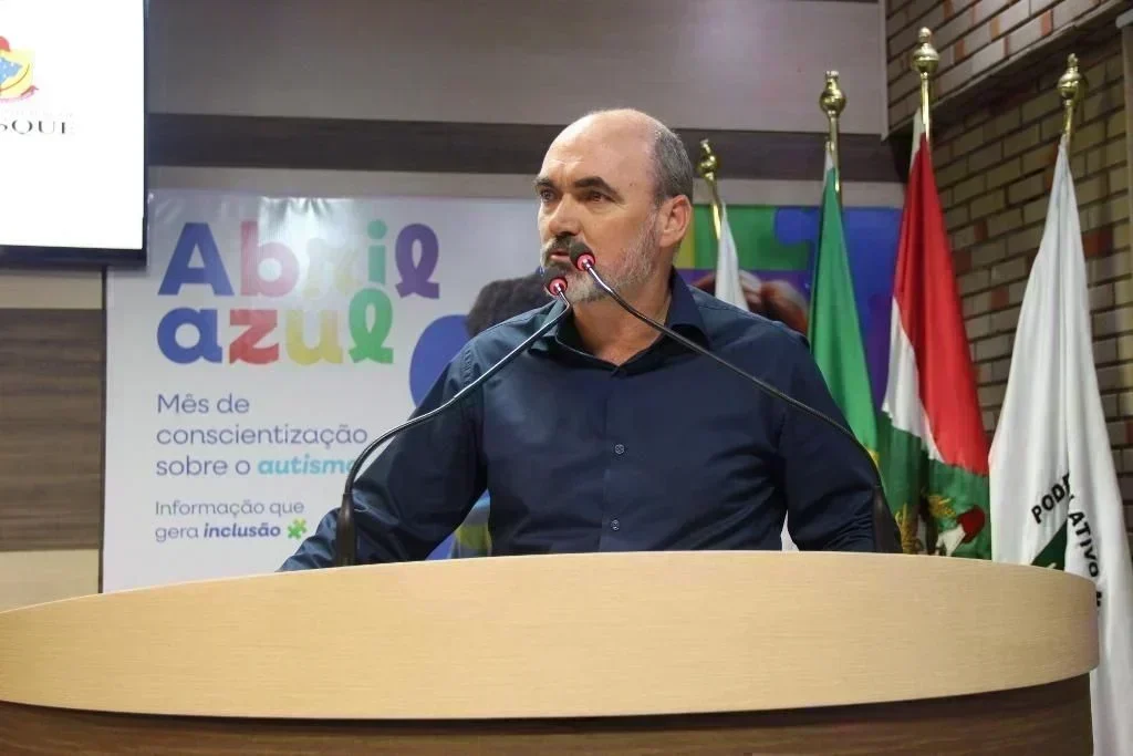 Exoneração de Emerson Luiz Andrade marca um novo capítulo na mobilidade de Brusque com avanços significativos em 2025