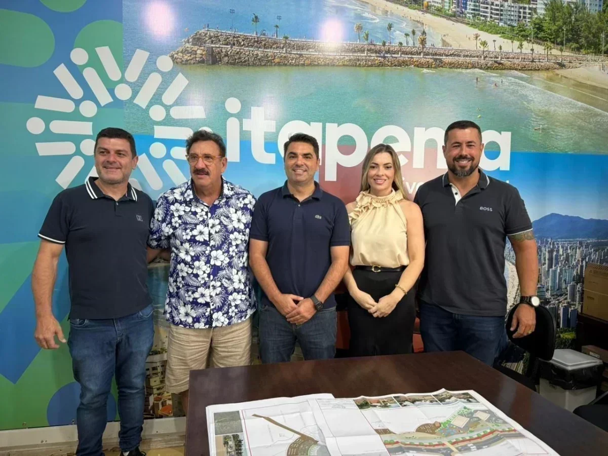 Itapema: Reurbanização do Canto da Praia é destaque em visita de Ratinho