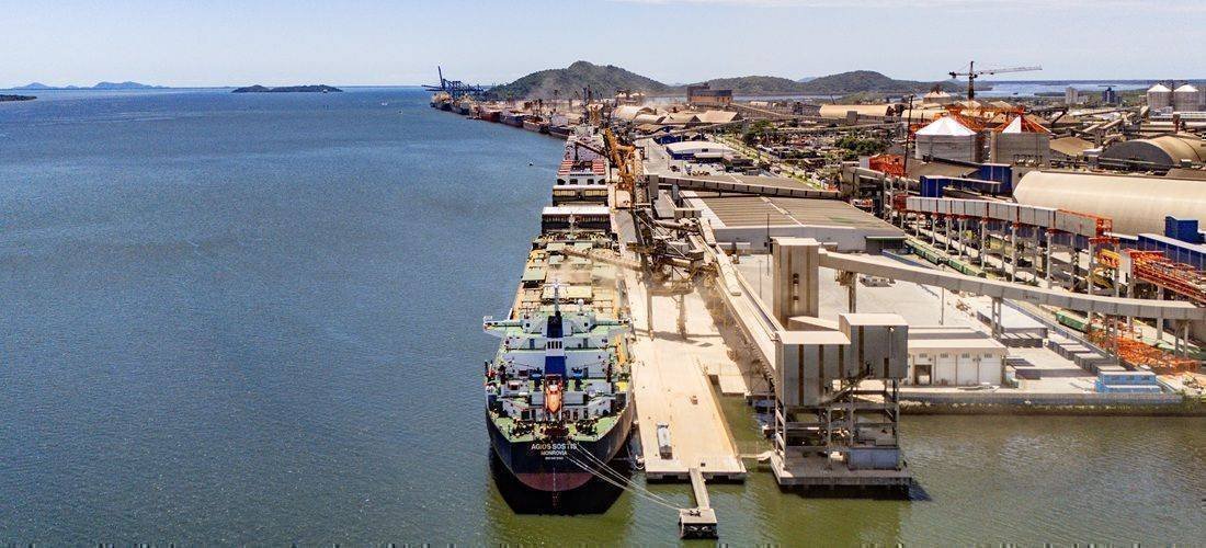 Portos do Paraná crescem 10,1% em 2025 e quebram recorde de movimentação
