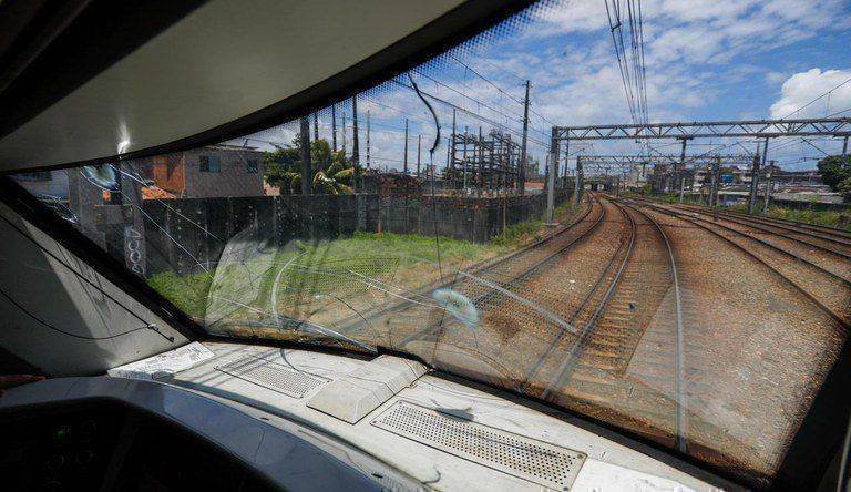 Recife ganha R$ 500 milhões para modernização do metrô e 100 ônibus elétricos