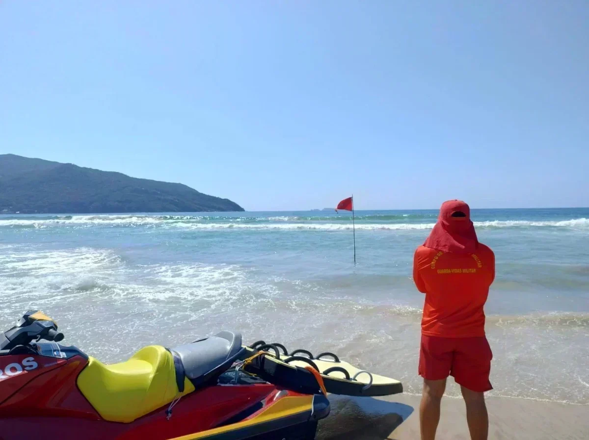 Salvamentos no Litoral Catarinense Caem 48,5%: O Impacto das Ações Preventivas