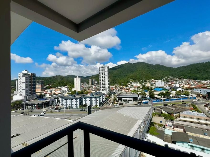 Apartamento com 2 dormitórios (sendo 1 suíte) à venda em Itajaí – Fazenda com 74 m²