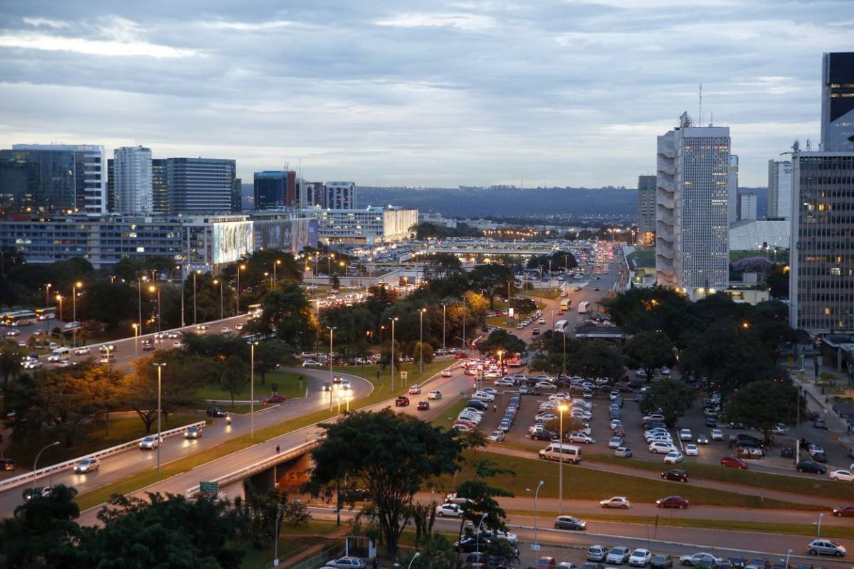 Brasília toma a dianteira no mercado imobiliário de alto padrão