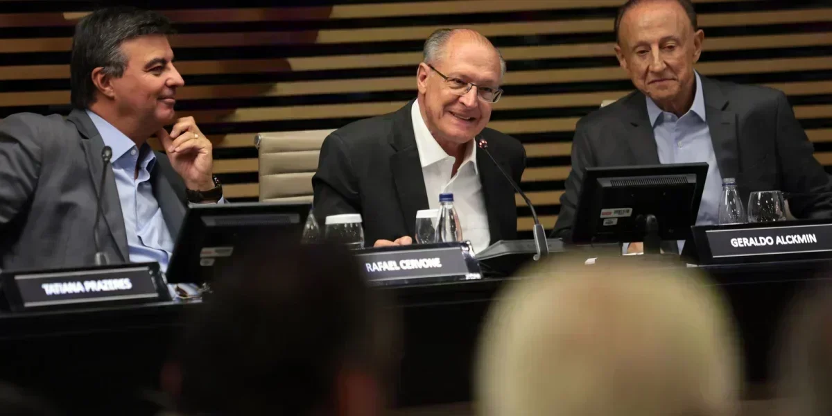 Oportunidade de Ação: Alckmin e a Nova Era do Comércio e Trabalho