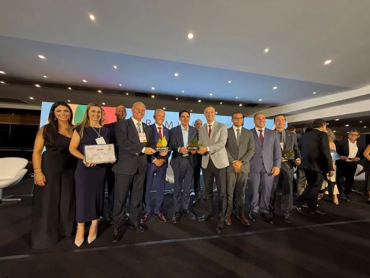 Portos de Santa Catarina: Um Exemplo de Gestão Ambiental Eficiente