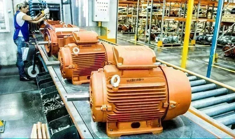 Santa Catarina brilha em 2025: Indústria cresce 3,2% enquanto Brasil se arrasta