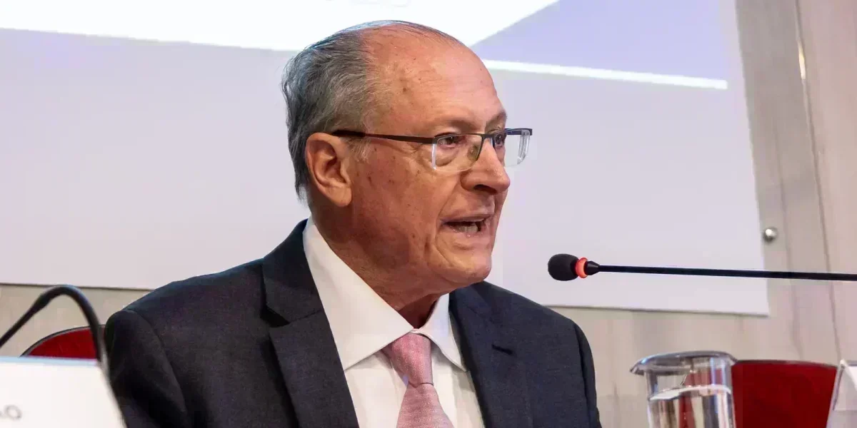 Tarifa Global de 10%: Oportunidade ou Ameaça para o Brasil?