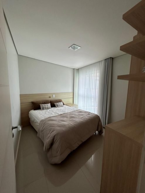 Apartamento com 3 dormitórios (sendo 1 suíte) à venda em Bal. Piçarras – Centro com 160 m²