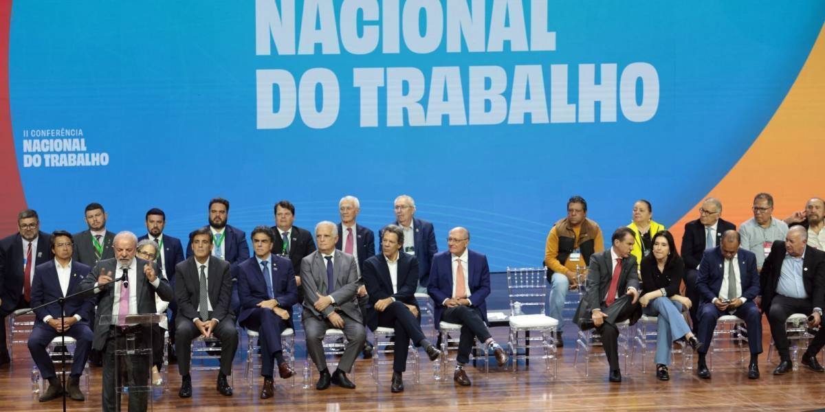 A Hora de Agir: Fim da Escala 6×1 e o Futuro do Trabalho no Brasil