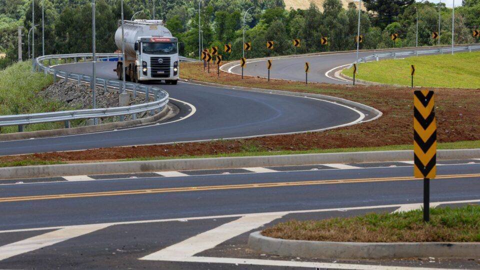 A Verdade Sobre as Obras Rodoviárias em Santa Catarina: Quem Realmente Paga a Conta?