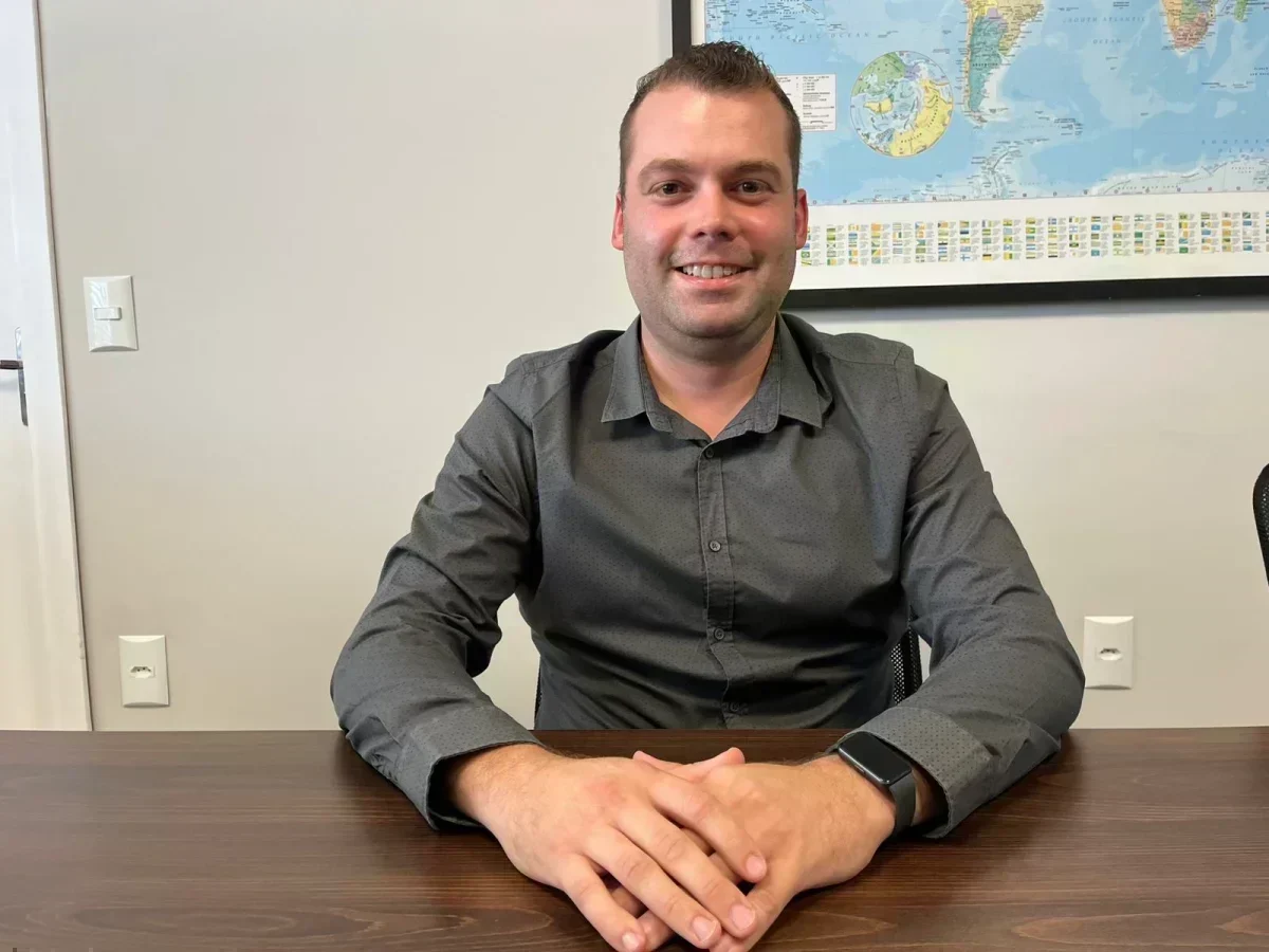 Anderson Cavichioli: O Novo Rumo da Câmara de Guabiruba