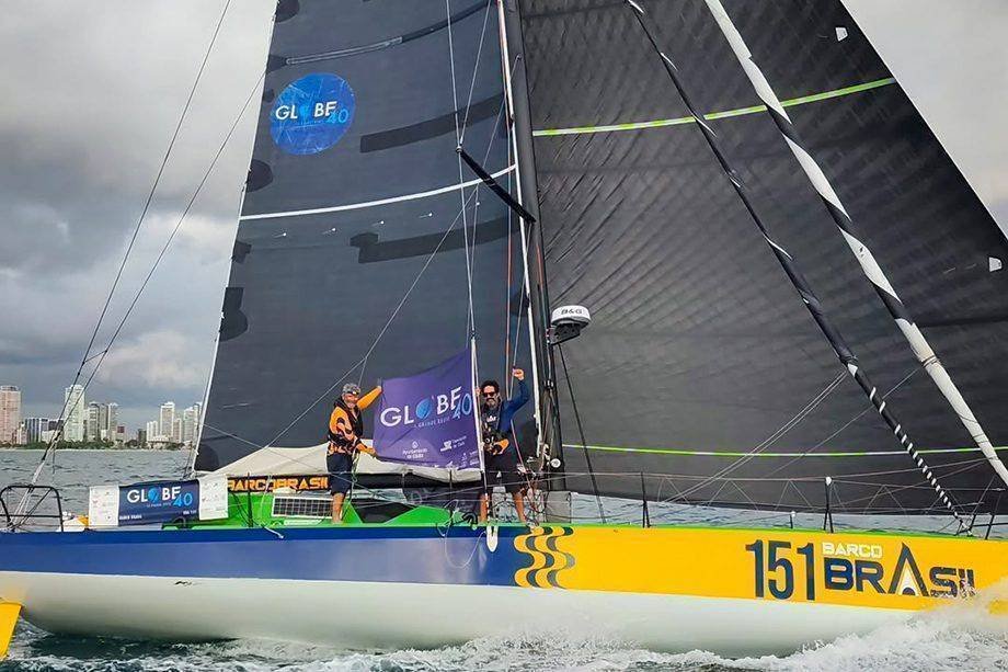Barco Brasil: A Corrida pela Liderança na Globe 40 2025/2026