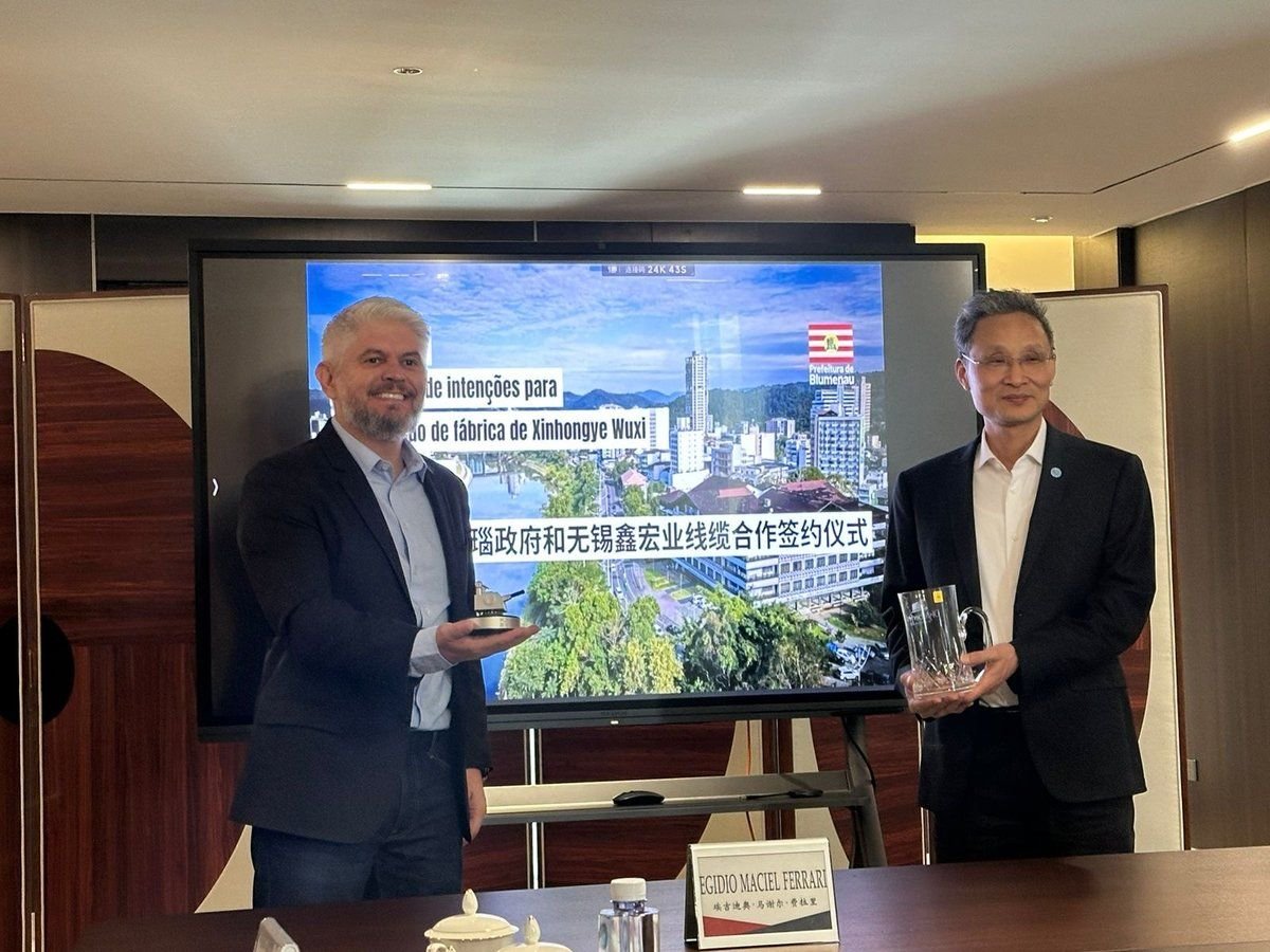 Blumenau se Prepara para a Revolução dos Veículos Elétricos