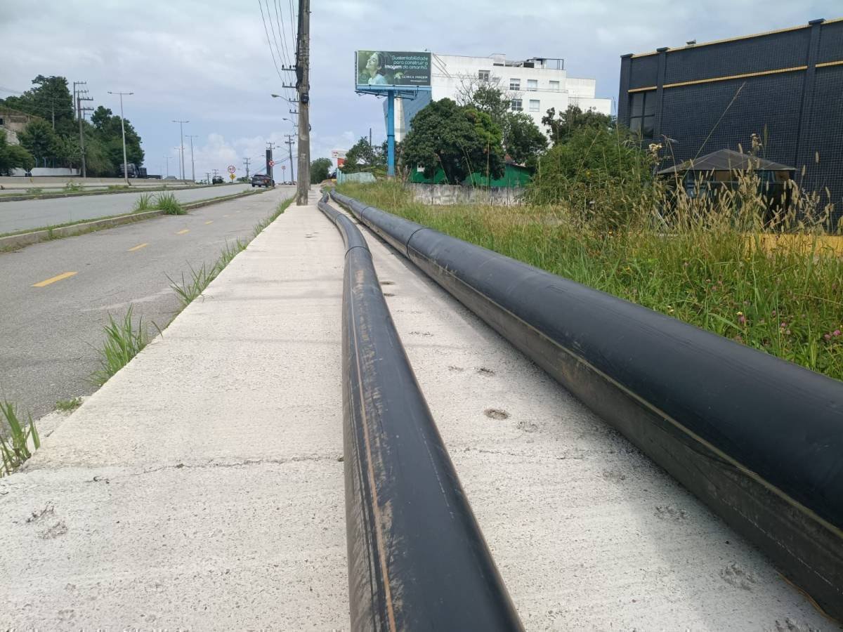 Casan Avança com Obras de Esgoto na SC-401: Oportunidade e Cuidado