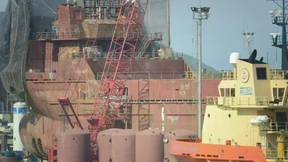 Navegantes: O Futuro Brilhante da Indústria Naval Brasileira
