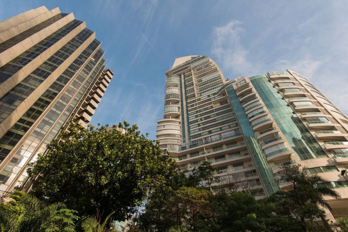 O Mercado Imobiliário de Luxo: Uma Oportunidade de R$ 52,2 Bilhões em 2025