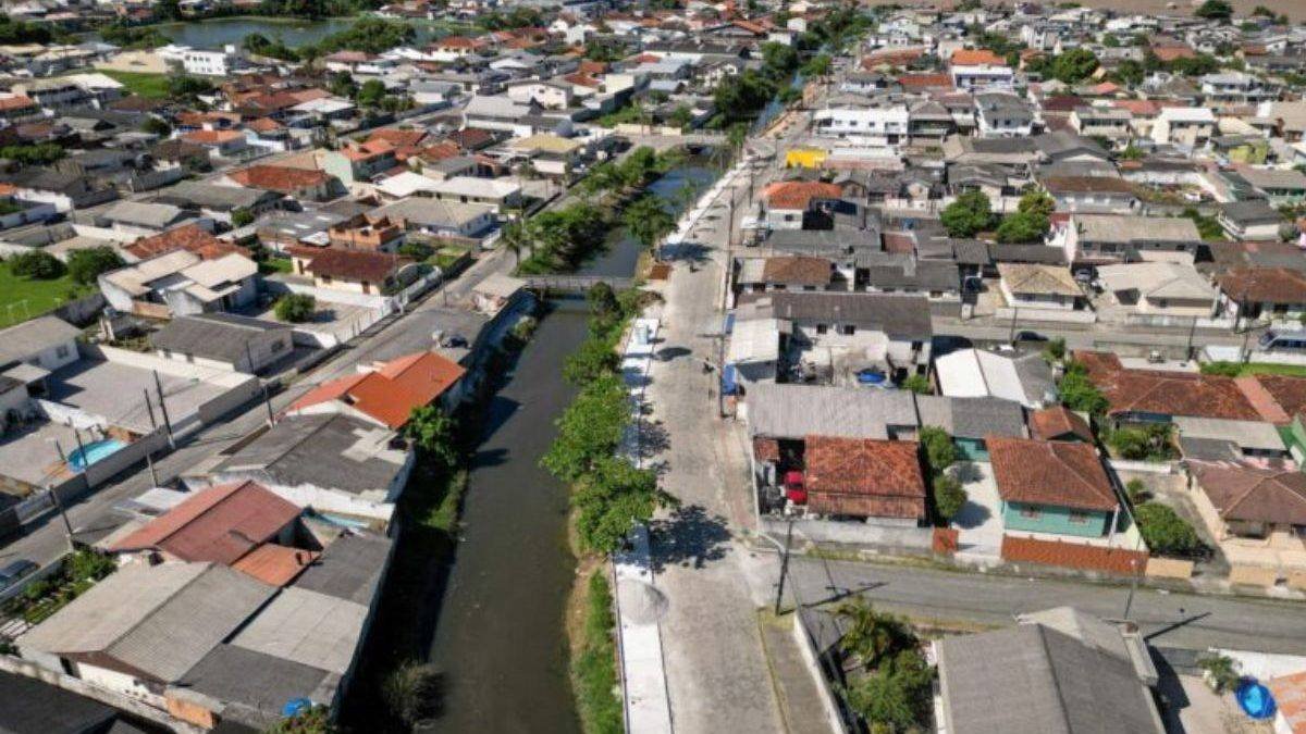 Revitalização da Orla do Rio Caveiras: R$ 1,59 Milhão em Ação