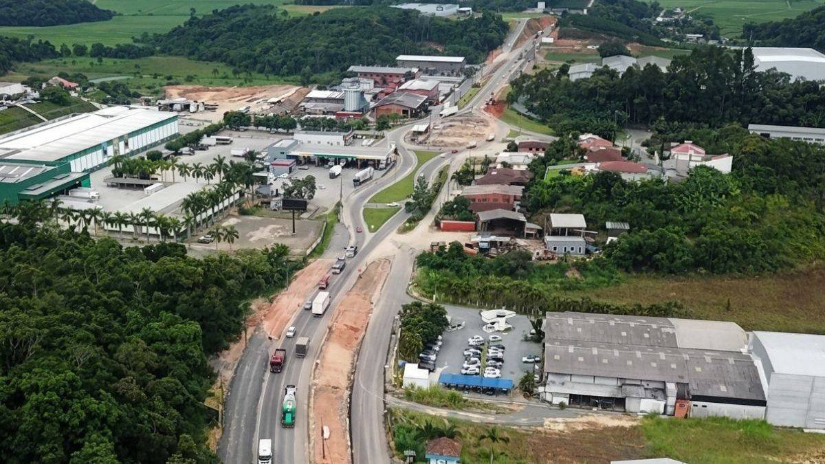 Duplicação da SC-108: Oportunidade de Investimento em Infraestrutura
