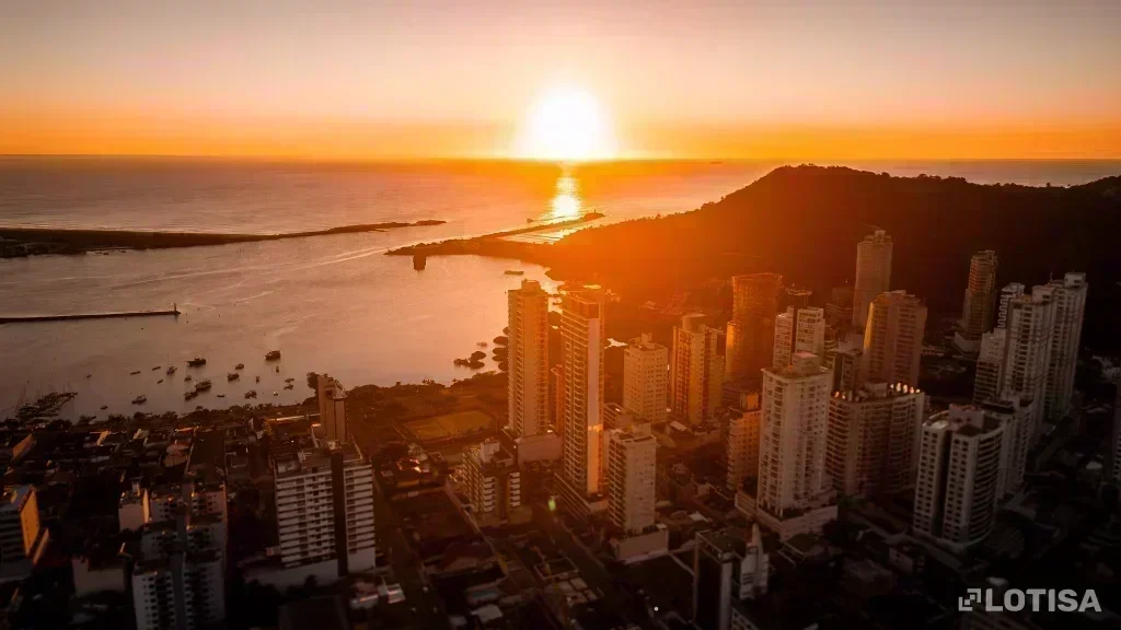 Investir no Litoral de Santa Catarina: Oportunidade ou Perda de Tempo?
